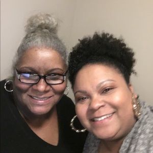 Meet your Posher, Paulette